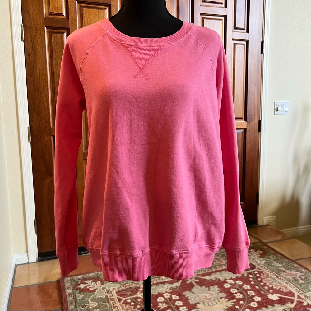 Allen Allen Vibrant Pink Crew Neck Sweater